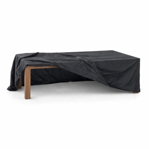 Ochranná plachta na záhradný stôl